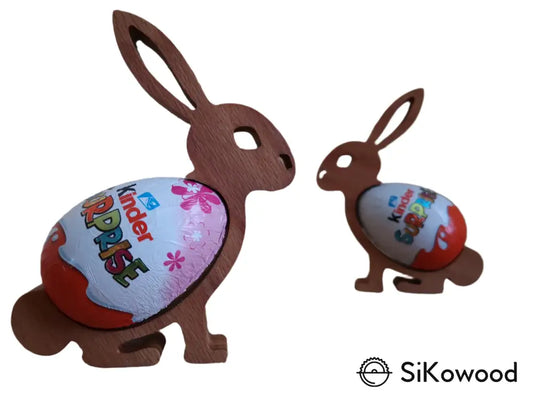 Zajček z izrezom za vstavljanje Kinder jajčka, idealen za velikonočne košarice.